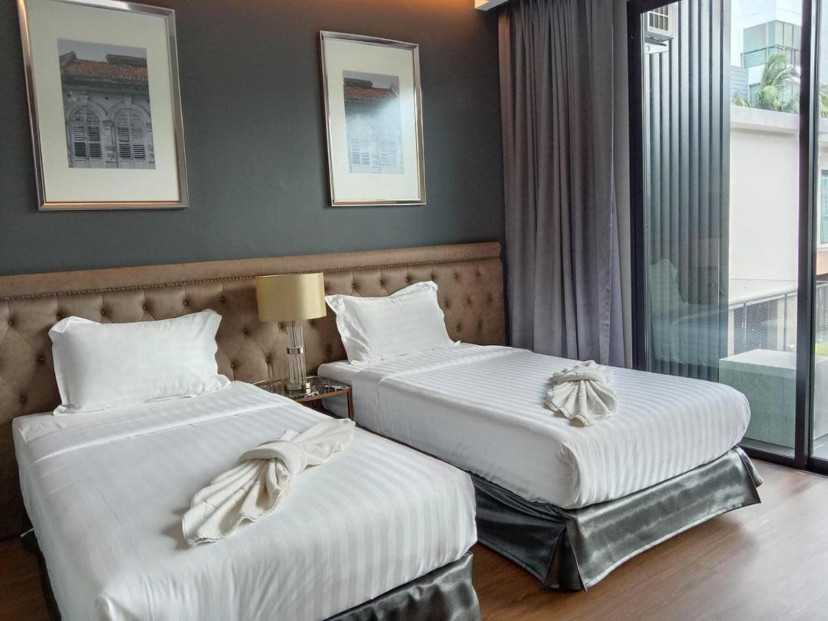 2 Bed Luxury Pool Villa Sleeps 6 プーケット エクステリア 写真